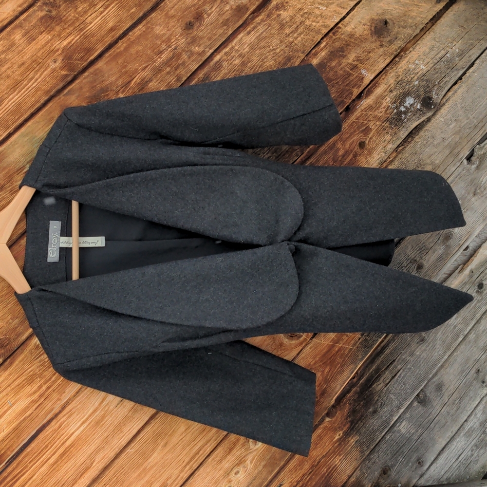 Elroy EUC Gorgeous 100% recycled wool lapel jacket single button 8
